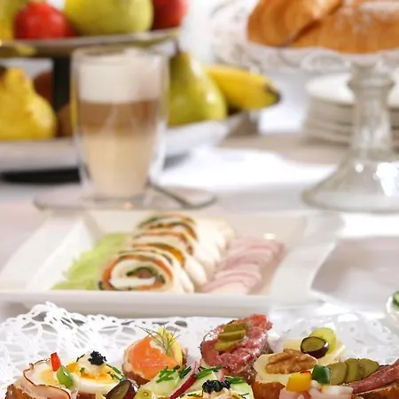 Turmhof 4* 굼폴드스키르첸